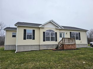 7786 State Route 90 N, Cayuga, NY 13034