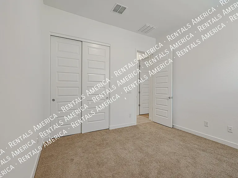 2631 W Pecan Rd — Photo 30