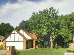8013 S Juniper Ave, Broken Arrow, OK 74011