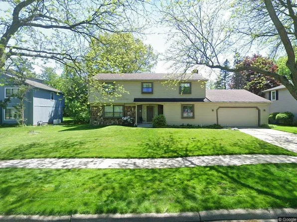 3660 Windemere Dr, Ann Arbor, MI 48105