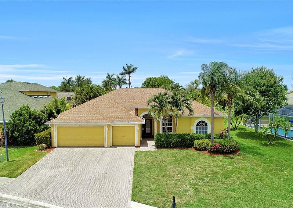 1st image of 14530 Calusa Palms Dr