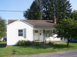 412 Hamilton St, Summersville, WV 26651