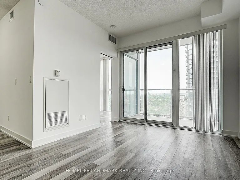 5180 Yonge St #2002 — Photo 17