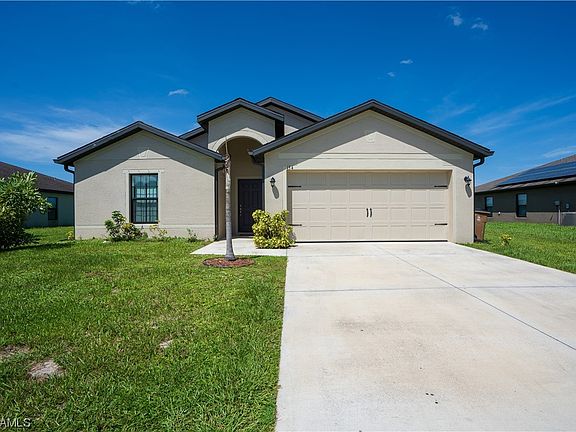 2nd image of 154 Shadow Lakes Dr