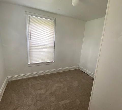 3rd image of 531 N Schuyler Ave APT 1