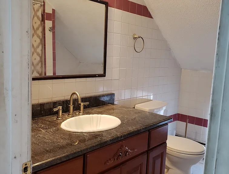 243 Smith St #1 — Photo 1