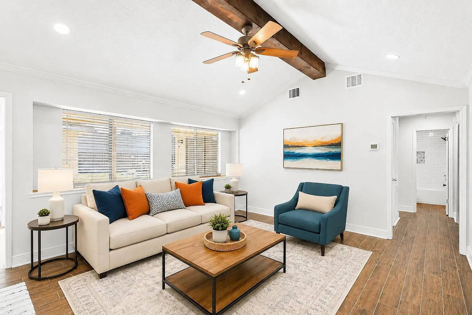 4 bed, 2.0 bath, 1728 sqft, $2,200 — Photo 3