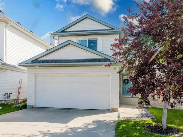 8307 6th Ave SW, Edmonton, AB T6X 1L6