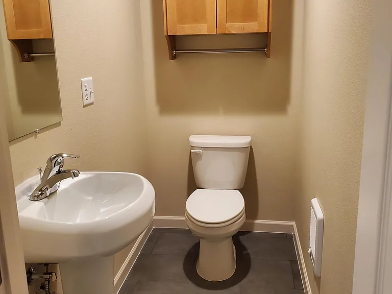 210 W Greenfield Ave #2 — Photo 2