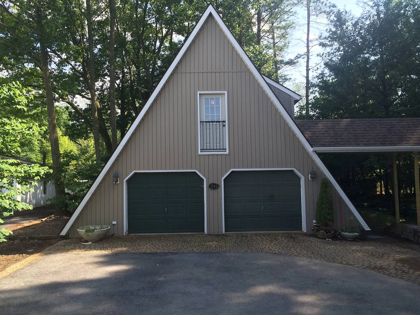 2 bed, 750 sqft, $1,500 — Photo 1