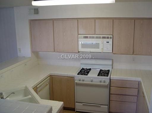 2nd image of 7909 Fossil Creek Ln Unit 103