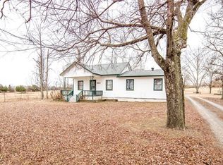 6611 Military Rd, Lavaca, AR 72941
