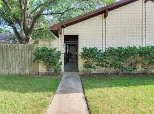 16619 Cairnway Dr, Houston, TX 77084
