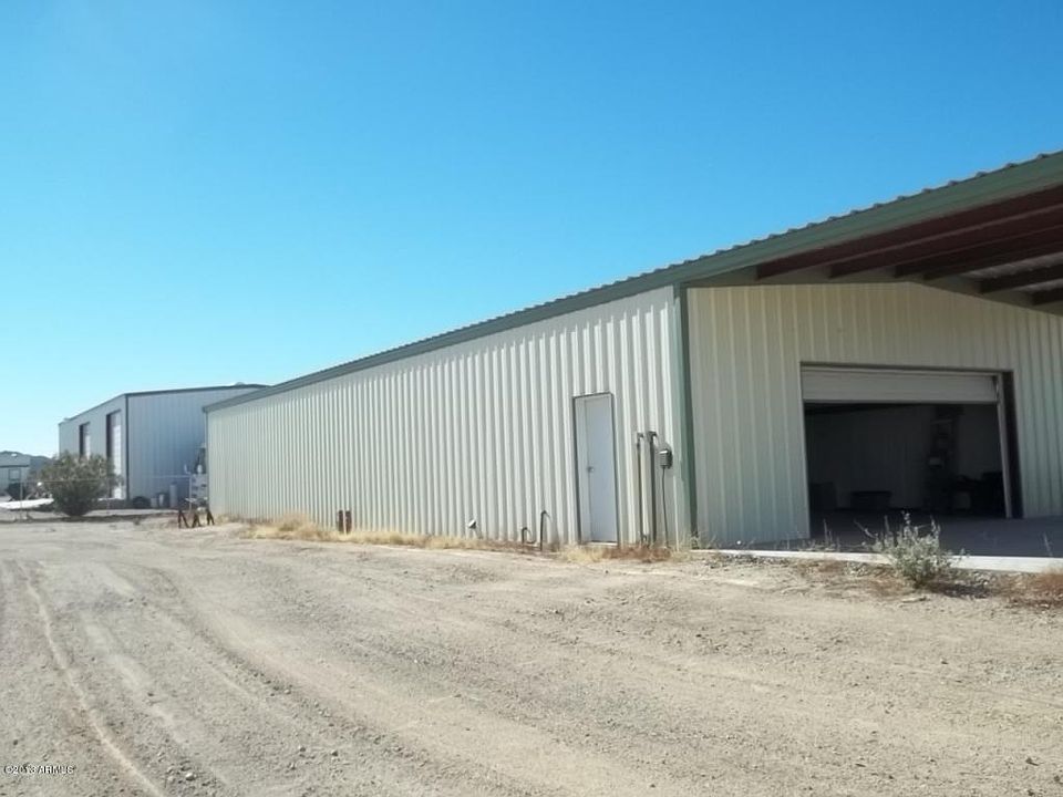 1st image of 66292 Kokopelli Ln W