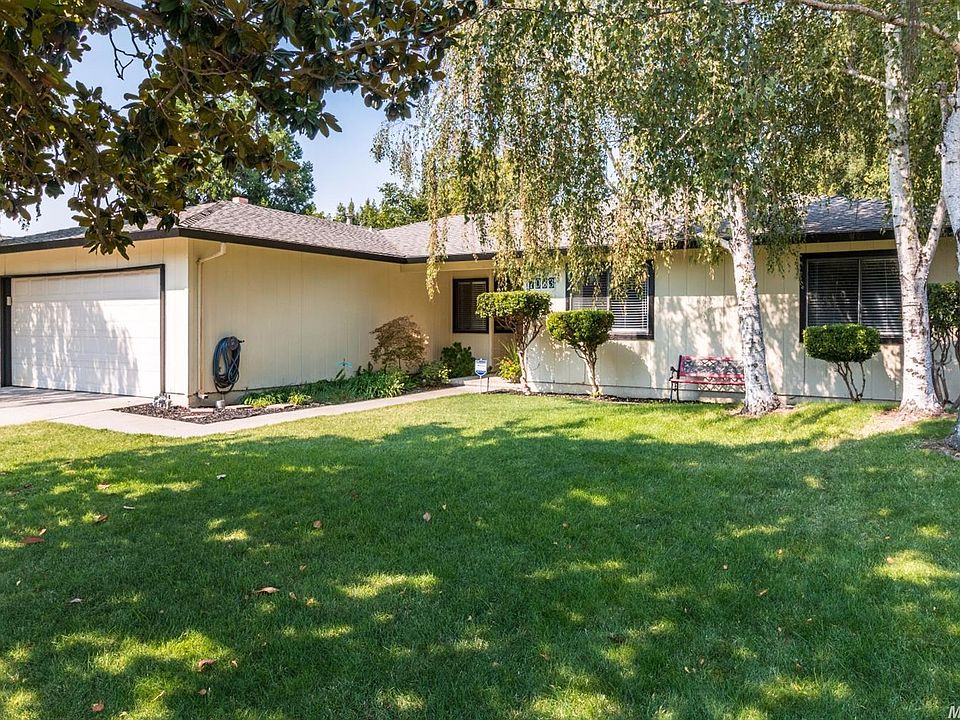 1st image of 7033 Bridgeport Cir