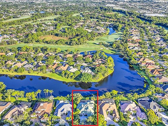 2nd image of 4577 SE Waterford Drive
