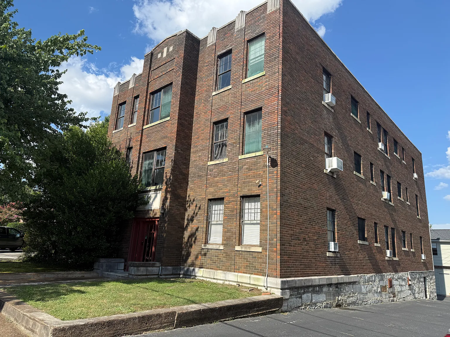 316 High Street — Photo 1