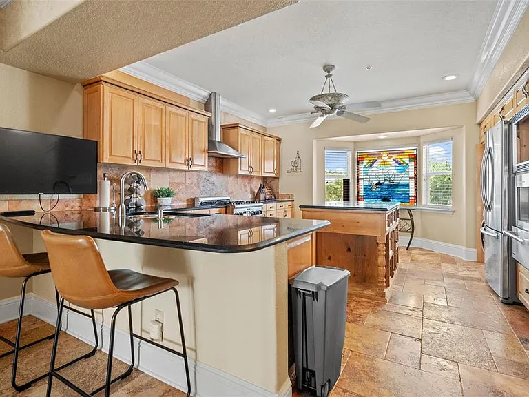 1593 Pinellas Bayway S — Photo 13