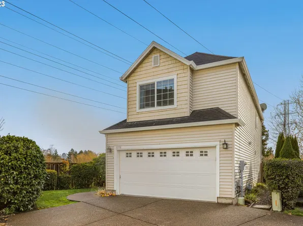 16538 NW Oak Creek Dr, Beaverton, OR 97006