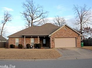 3012 Falcon Crest Dr, Alexander, AR 72002