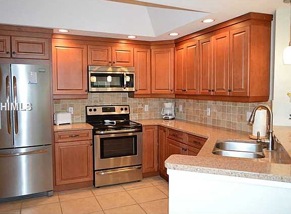 5th image of 51 Ocean Ln APT 4202