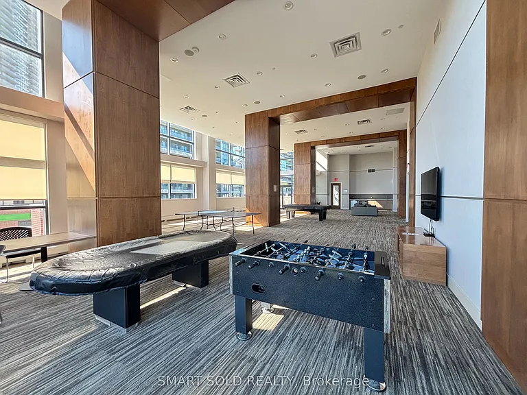2212 Lake Shore Blvd W #908 — Photo 25