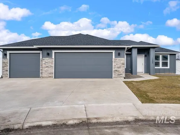 1205 NW 20th Ct, Fruitland, ID 83619