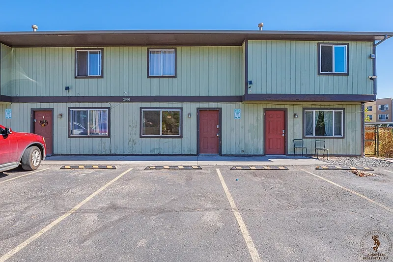 2901 Dawn Dr #3