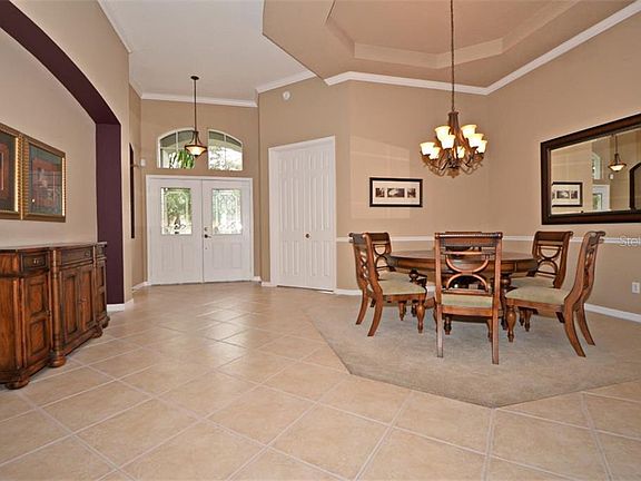 3rd image of 4441 Flora Vista Dr