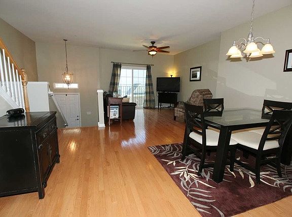 2nd image of 75 Arcadia Ln