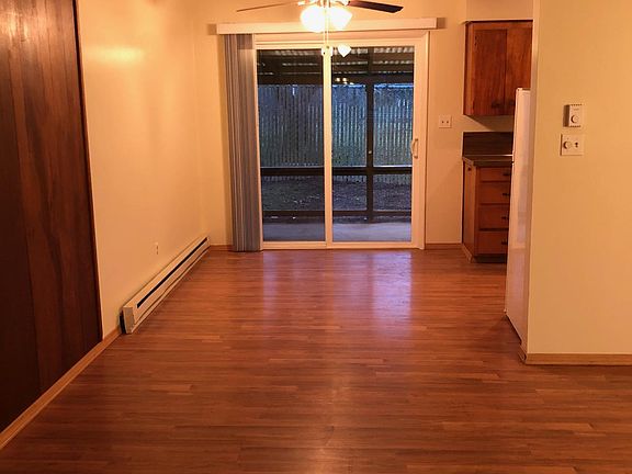 4th image of 3240 SE Wake St