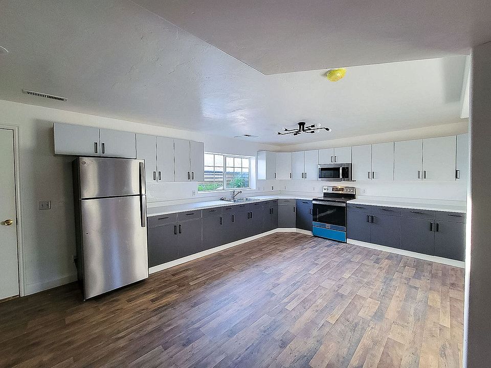245 N Willow St, Hildale, UT 84784 Zillow