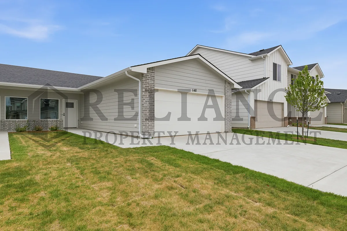 Building Photo - 148 N Gowen St