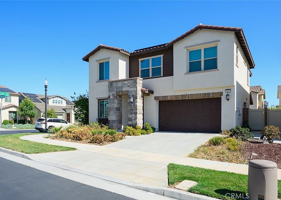 1st image of 2692 E Penelope Ln