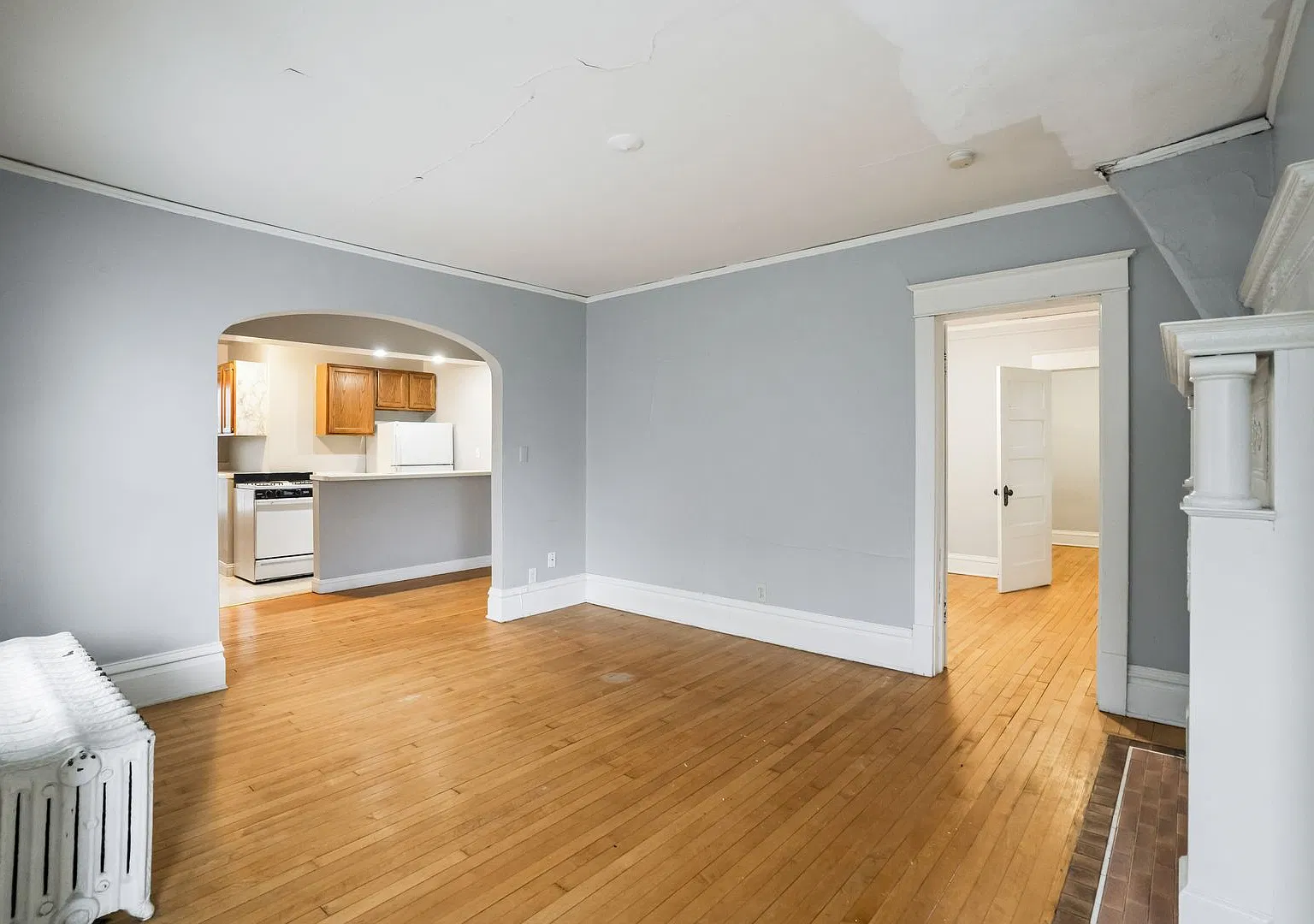 Lovely 2 Bedroom at The Kenwood Castle — Photo 3