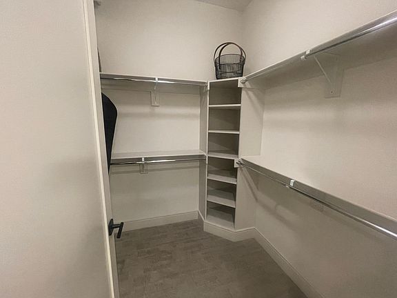 2nd image of 905 Bannock St #1604