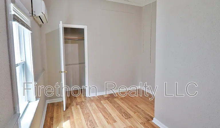 1400 Maple St — Photo 25
