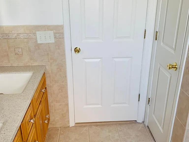 174 Virginia Ave — Photo 12