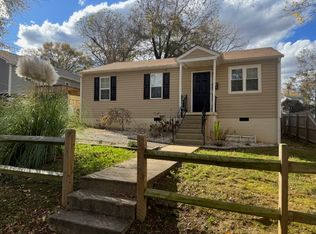 118 S 9th Ave, Hopewell, VA 23860