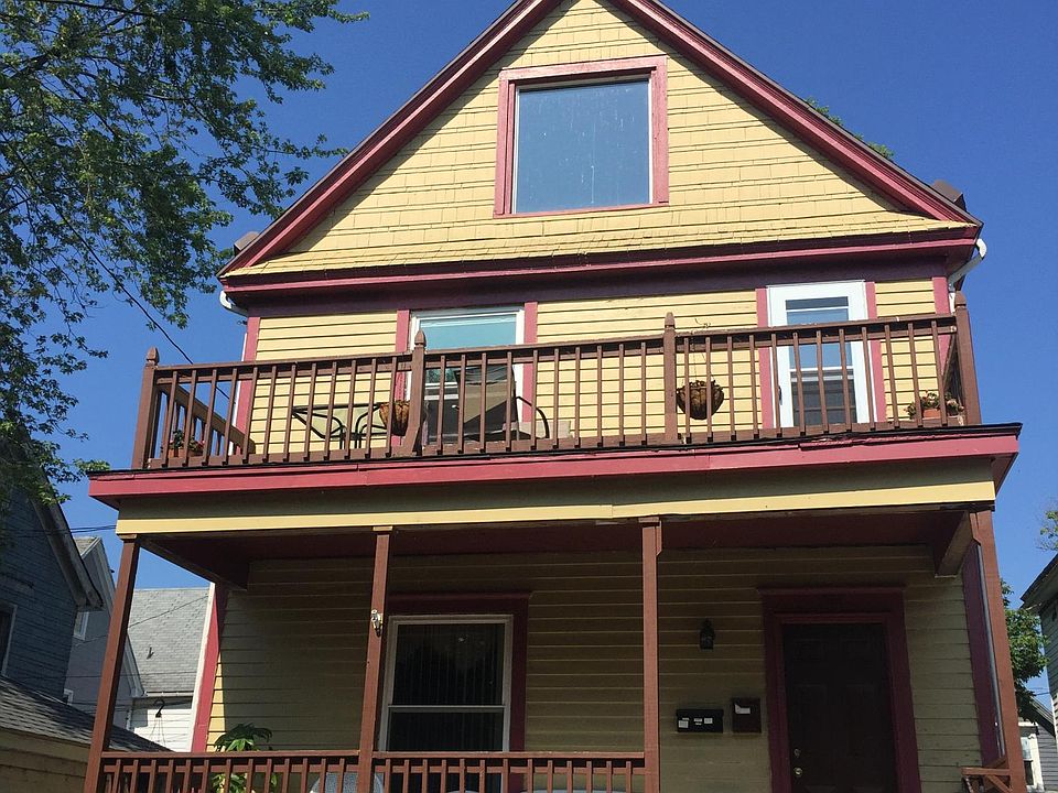 1st image of 398 Parkdale Ave