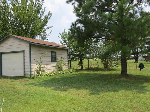 4th image of 3188 Highway 48