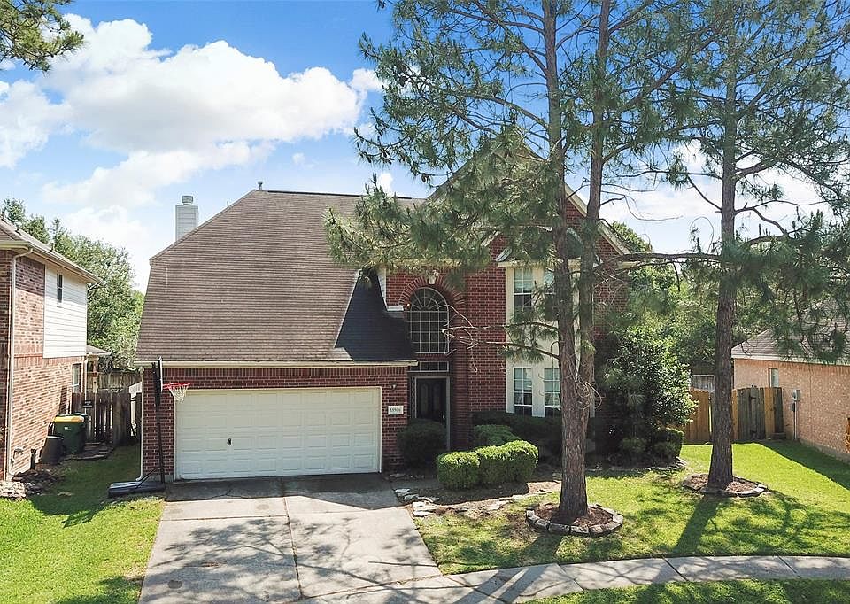 1st image of 15506 Valley Plum Ct