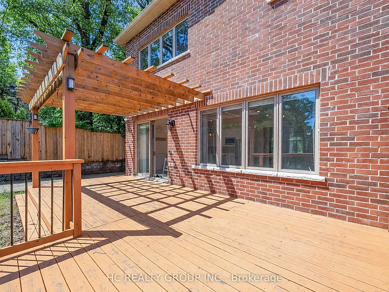 233 Butternut Ridge Trl — Photo 38