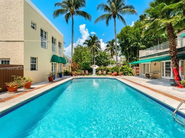 1870 S Bayshore Dr, Miami, FL 33133