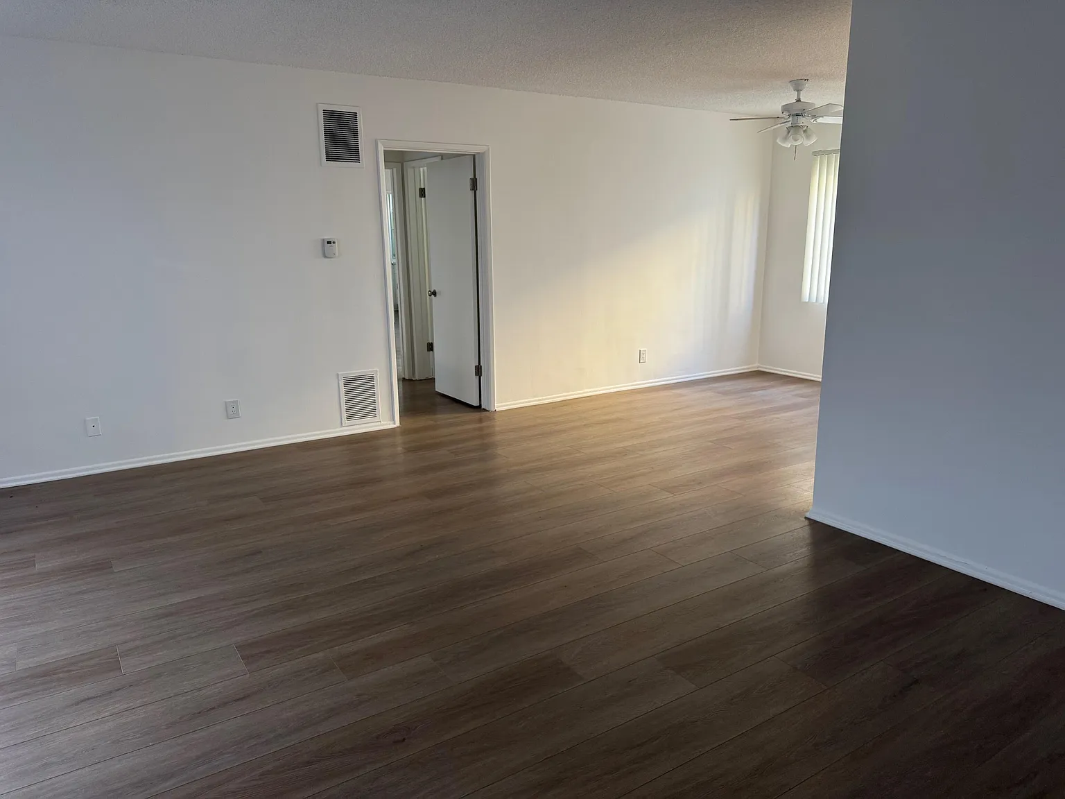 Cape Brentwood — Photo 2