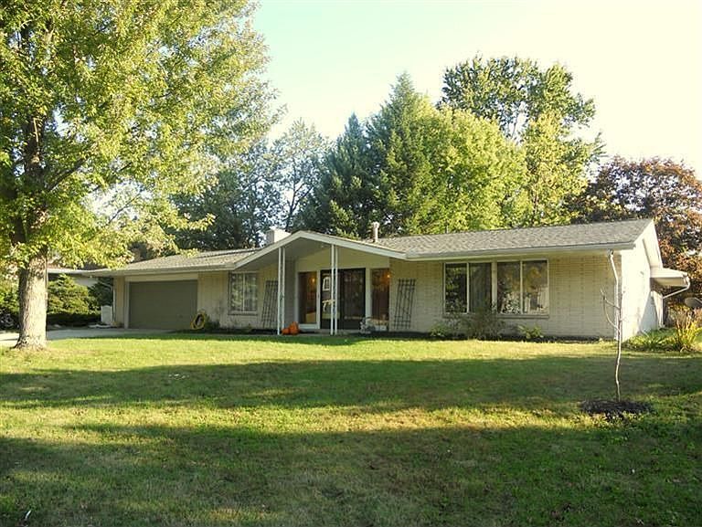 1st image of 673 Omar Cir