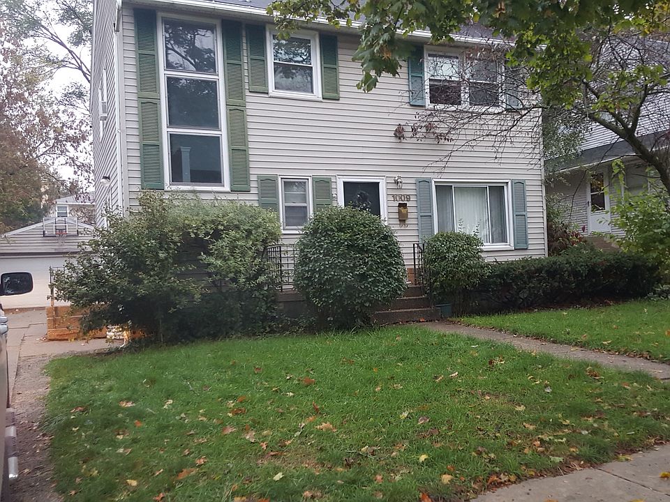 1st image of 1009 Washtenaw St NE