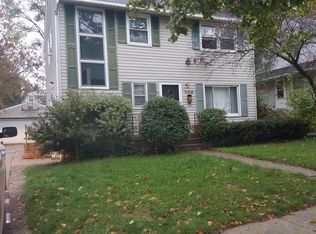 1009 Washtenaw St NE, Grand Rapids, MI