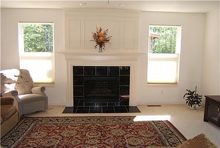 4th image of 450 Norwich Dr