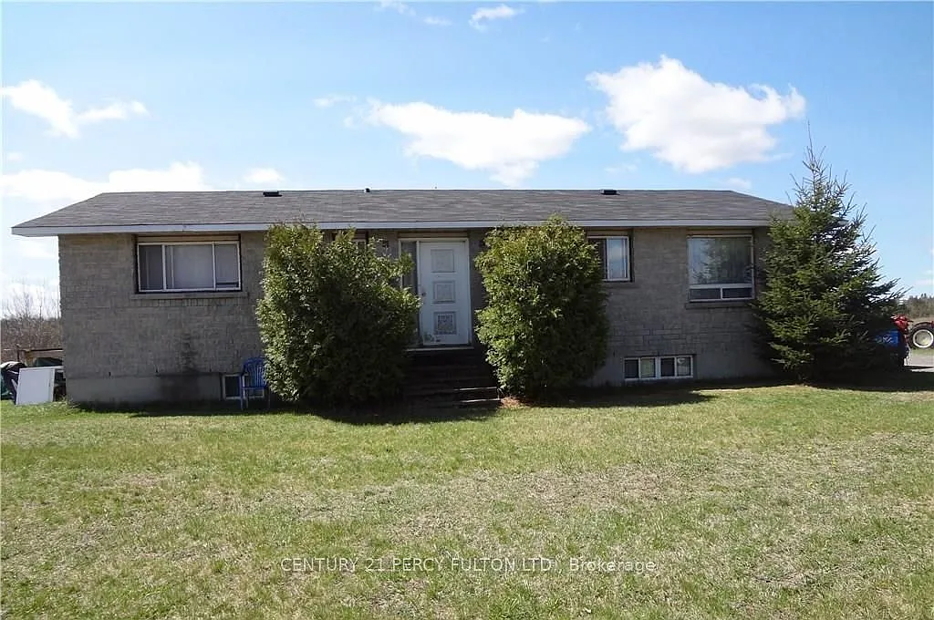 3 bed, $2,650 — Photo 2